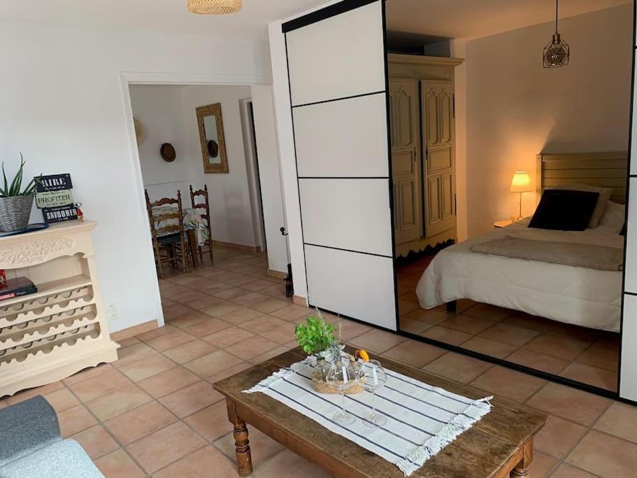 Apartamento Les Loges De Bacchus L'Epicurieux Chonas-lʼAmballan Exterior foto
