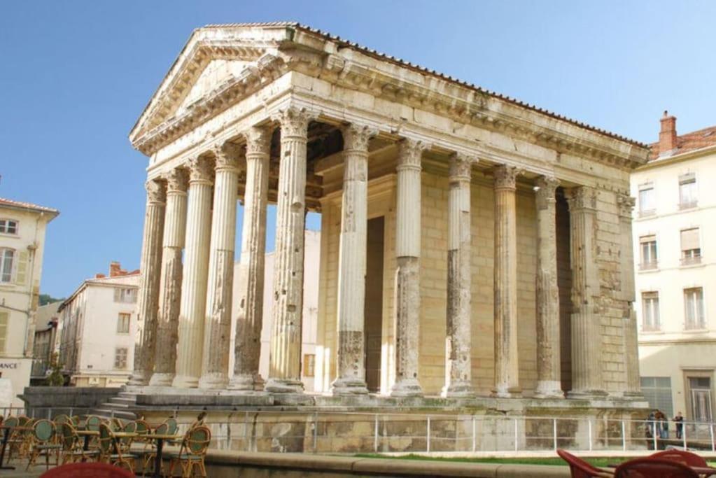 Apartamento Les Loges De Bacchus L'Epicurieux Chonas-lʼAmballan Exterior foto